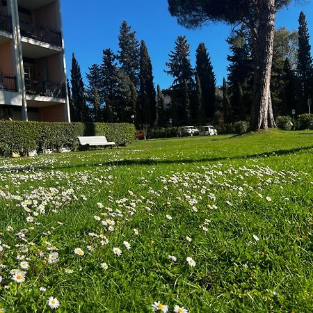 Parco Tirreno Hotel Rom Exteriör bild