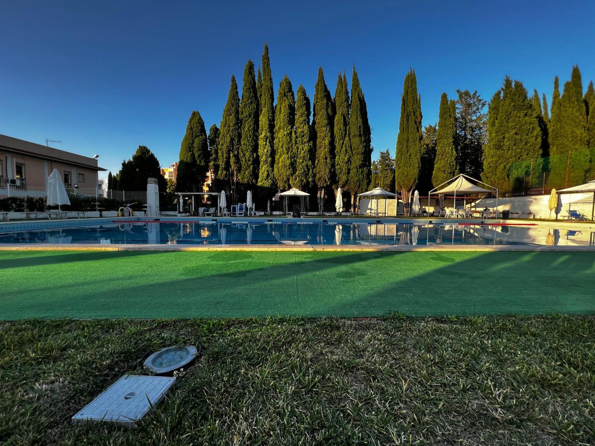 Parco Tirreno Hotel Rom Exteriör bild